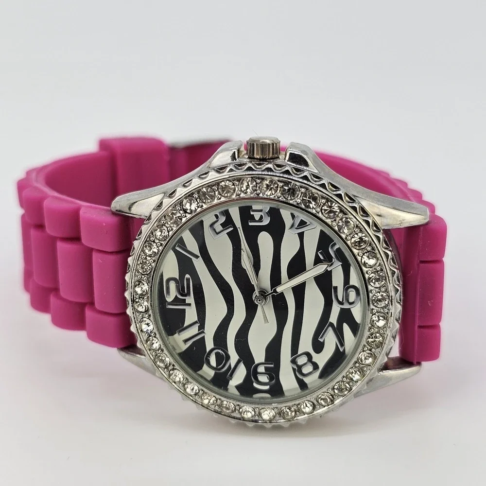 2X Women's‎ Watch 38MM Animal Print Dial Brown Pink Plastic Bands New Battery